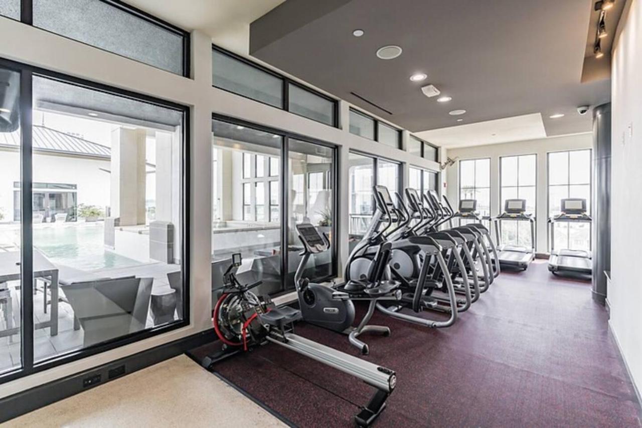 Spacious Flat + Gym + Pool Διαμέρισμα Χιούστον Εξωτερικό φωτογραφία